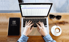 Làm việc, bàn làm việc, laptop, văn phòng, office, work- Pexels
