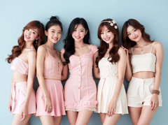 Con gái, cô gái, nữ, nhóm, tập thể, team, group, quảng cáo, model, người mẫu 2