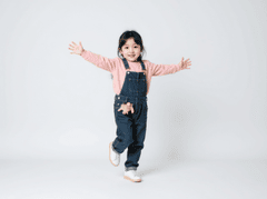 Em bé, trẻ em, con gái, girl, kids, chụp ảnh, vui vẻ 194