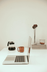 Văn phòng, office, bàn làm việc, bàn, desk, tài liệu, folder, laptop, máy tính - Cup of Couple 2