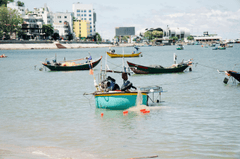 Thuyền đánh cá, fishing boat, thuyền thúng, basket boat, biển, sea, Việt Nam, Vietnam, ngư dân, fisherman - Tuan Vy