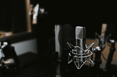 Micro, microphone, mic, thu âm, phòng thu, karaoke, giải trí, entertainment - Pexels