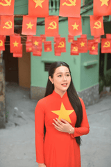 Thiếu nữ, young woman, cô gái, girl, áo dài, vietnamese dress, patriotism, lòng yêu nước, cờ đỏ, red flag - Felix Young 11