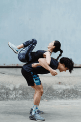 Thể dục, giãn cơ, stretching, gworkout, tập luyện, warmup, khởi động, exercise, bài tập, couple, cặp đôi, fitness, sức khỏe -  Ketut Subiyanto