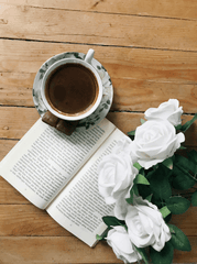 Coffee, cà phê, glass mug, cốc thủy tinh, book, sách, rose, hoa hồng, bed, giường - Tuğçe Gül