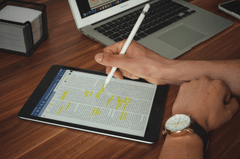 Ipad, tay, hand, điện tử, cộng nghệ, technology - niklaspatzig 1