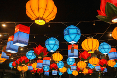 Trung thu, mid autumn, lồng đèn, lantern, ánh sáng, festival lights, lễ hội truyền thống, traditional festival - Joel Garcia
