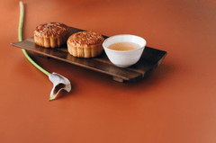 Tết trung thu, mooncake festival, mooncake, bánh trung thu, traditional cake, bánh truyền thống, festive food, món ăn lễ hội, trà, tea cup, khay gỗ - Nataliya Vaitkevich 4