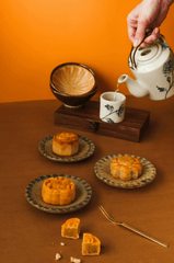 Tết trung thu, mooncake festival, mooncake, bánh trung thu, traditional cake, bánh truyền thống, festive food, trà, tea - Ngân Dương
