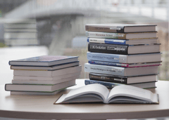 Sách, nhà sách, thư viện, kệ sách, books, bookstores, libraries, bookshelves-Rousseau