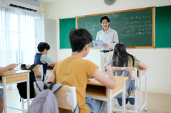 Giáo viên, thầy giáo, nhà giáo Việt Nam, học trò, dạy học, lớp học, teacher, male teacher, Vietnamese educator, student, teaching, class - Aley 7