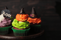 Bánh kem, bàn tiệc, lễ hội hóa trang, không khí halloween, cake, party table, carnival, halloween atmosphere - Amster 7