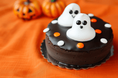Bánh kem, bàn tiệc, lễ hội hóa trang, không khí halloween, cake, orange juice, party table, carnival, halloween atmosphere - Amster