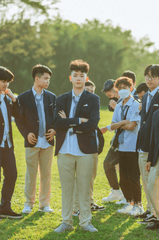 Học sinh, sinh viên, tập thể, bạn bè, kỷ niệm, vui vẻ, students, group, friends, memories, fun - HONG SON 1