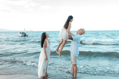 Gia đình, family, cha mẹ và con, yêu thương, hạnh phúc, parents and children, love, happiness - Võ Văn Tiến 17