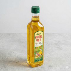 Dầu ăn, chai dầu, gia vị, cooking oil, oil bottles, spices