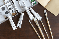 Màu,bảng màu, cọ, tuýp màu, đồ dùng học tập, trường, school supplies, school-Kevin Malik
