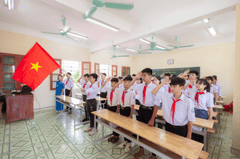 Trường học, học sinh, student, school, chào cờ, khai giảng, lá cờ Việt Nam, lá cờ, Việt Nam - HONG SON