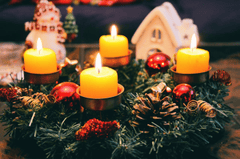 Giáng sinh, nến, trái châu, ấm áp, không khí giáng sinh, christmas, candles, balls, warm, christmas atmosphere - Pixabay