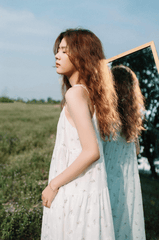 Con gái, girl, gương, đồng cỏ, ngoại cảnh, Việt Nam - Huy Nguyễn 4