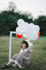 Con gái, girl, bong bóng, bóng, balloon, ngoại cảnh, Việt Nam - Huy Nguyễn 8