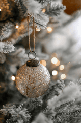 Trái châu, cây thông, trang trí, không khí giáng sinh, christmas balls, christmas tree, decoration, christmas atmosphere - Valeria Boltneva