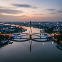 thiết kết một cây cầu ba hướng bắt qua tại 3 ngã sông của...
