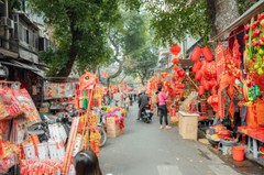 Trang trí, Tết, Tết Nguyên Đán, mua sắm, chợ tết, đèn lồng, câu chúc, decorations, Tet, Lunar New Year, shopping, Tet market, lanterns- HONG SON 7