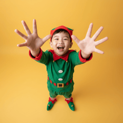 Bé trai, trẻ em, giáng sinh, trang phục yêu tinh, mũ yêu tinh, vui vẻ, asian boy, child, christmas, elf costume, elf hat, cheerful