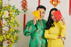 Cặp đội, đón tết, không khí tết, áo dài, truyền thống, Couple, celebrating Tet, Tet atmosphere, ao dai, tradition - dragonimages 1
