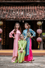 Áo dài, áo dài Việt Nam, nhóm, tập thể, team, con gái, girl, truyền thống, tết, xuân, spring, Việt Nam - MINH VO
