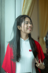 Dinh độc lập, con gái, girl, Thành phố Hồ Chí Minh, cờ đỏ sao vàng, flag, Việt Nam - Thien Phuoc Phuong