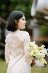 Áo dài, con gái, girl, Thành phố Hồ Chí Minh, cờ đỏ sao vàng, flag, Việt Nam - Trịnh Quân 1