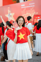 Lá cờ Việt Nam, lá cờ, cờ đỏ sao vàng, flag, con gái, girl, Việt Nam - VINVIVU