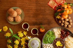 Mứt tết, trang trí tết, bánh kẹo, hoa mai, ngày tết, Tet jam, Tet decorations, confectionery, apricot blossoms, Tet holiday - dragonimages