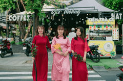 Áo dài, hội nhóm, Tết - Lâm Trần Quang 2