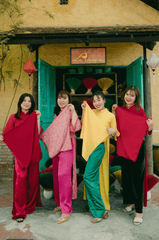 Áo dài, hội nhóm, Tết - Lâm Trần Quang
