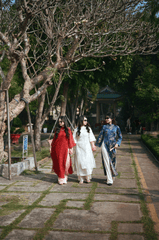 Áo dài, bạn bè -  Việt Anh Nguyễn 4