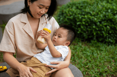 Mẹ và bé, vui vẻ