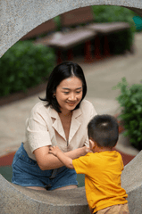 Mẹ và bé, vui vẻ 5