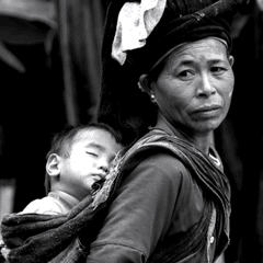 Mẹ và bé, mẹ bòng con - Vũ Huy