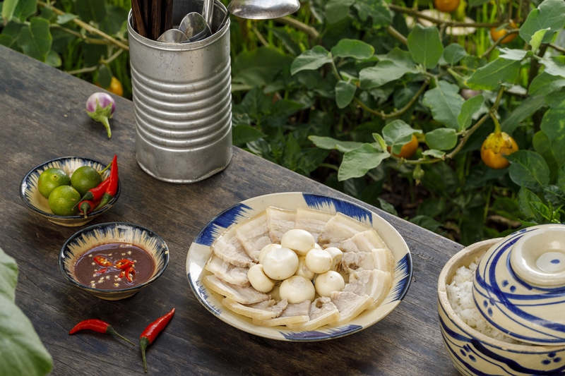 Món ăn Việt Nam, ẩm thực Việt Nam, món ăn, thịt luộc cà pháo, thịt luộc, cà pháo, mắm tôm