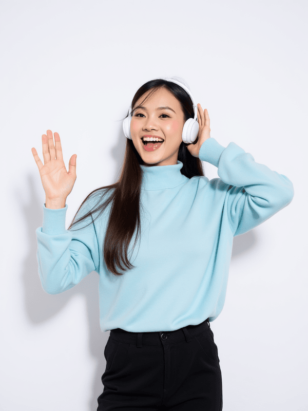 Con gái, nữ, girl, tai nghe, sinh viên, quảng cáo, Việt Nam 31