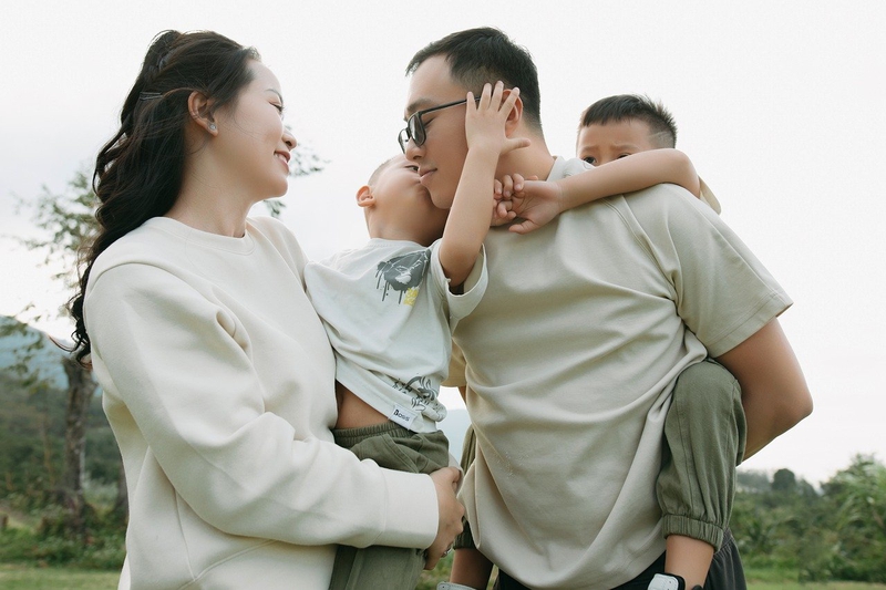 Em bé, trẻ em, con trai, nam, gia đình, family, vợ chồng-  Jupilu 2