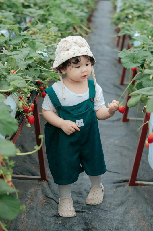 Em bé, trẻ em, con gái, girl, kids, chụp ảnh, vui vẻ- Mochi mochi 1