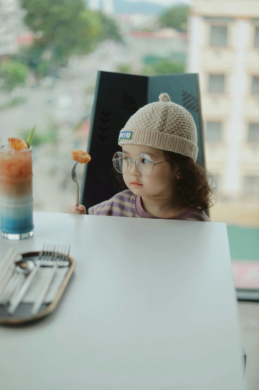 Em bé, trẻ em, con gái, girl, kids, chụp ảnh, vui vẻ- Mochi mochi 40