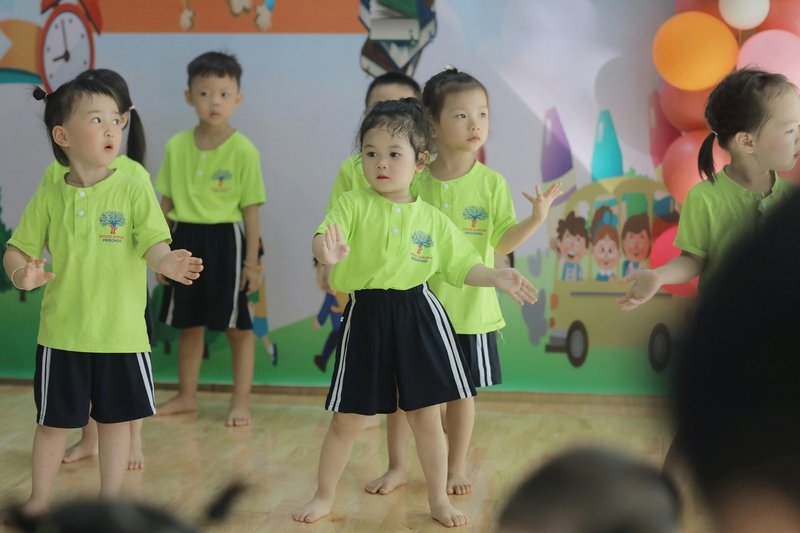 Em bé, trẻ em, con gái, girl, kids, chụp ảnh, vui vẻ- Mochi mochi 66
