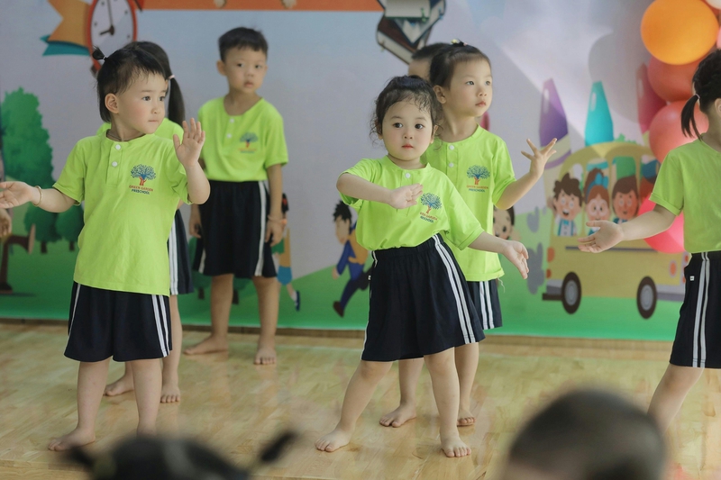Em bé, trẻ em, con gái, girl, kids, chụp ảnh, vui vẻ- Mochi mochi 68