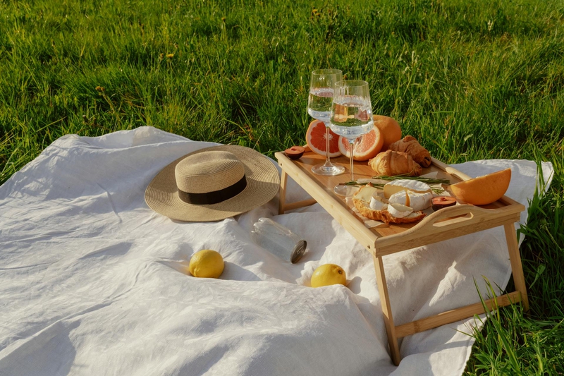 Picnic, bánh, trái cây, cắm trại, camping - Ron Lach (1)
