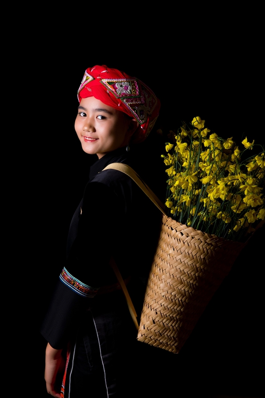 Cô gái dân tộc, dân tộc miền núi , thiếu nữ, trang phục truyền thống, dân tộc, Việt Nam 7